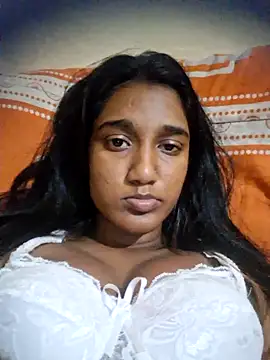 indianpink lips online show from 11/23/25, 01:16