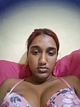 indianpink lips online show from 12/19/25, 08:05