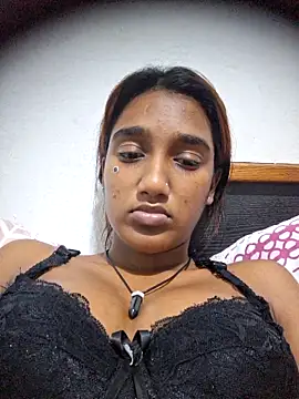 indianpink lips online show from 03/13/26, 12:28