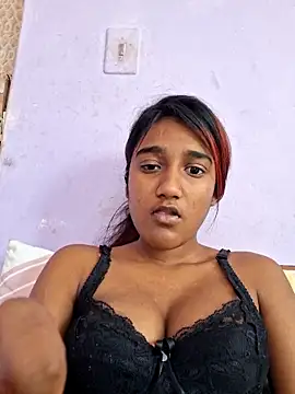 Snapshot of indianpink_lips chatting on 06/17/26, 11:12 indianpink lips online show from 06/17/26, 11:12
