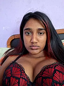 Snapshot of indianpink_lips chatting on 06/19/26, 10:41 indianpink lips online show from 06/19/26, 10:41