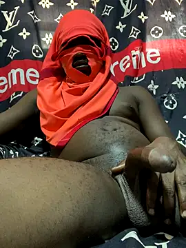 Snapshot of BlaccZhakky chatting on 10/08/25, 12:36 BlaccZhakky online show from 10/08/25, 12:36