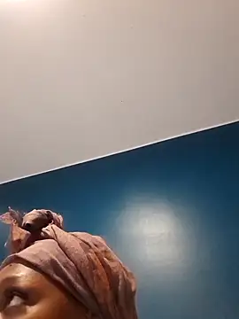 Karishma99  online show from 10/27/25, 06:50