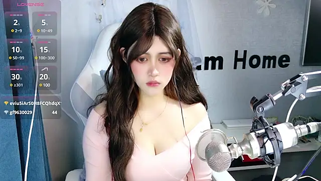 Snapshot of hanhan-baby chatting on 02/22/25, 09:34 hanhan-baby online show from 02/22/25, 09:34