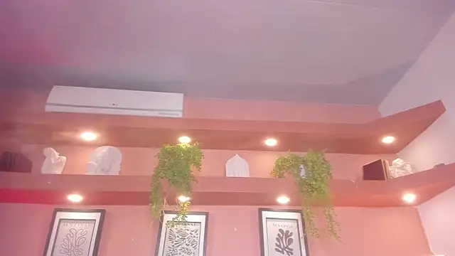 SofiaBennett  online show from 02/27/26, 12:38