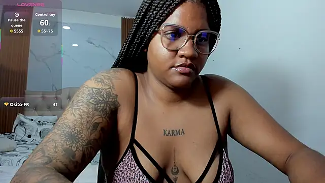 ZahraRose online show from 04/18/26, 12:14