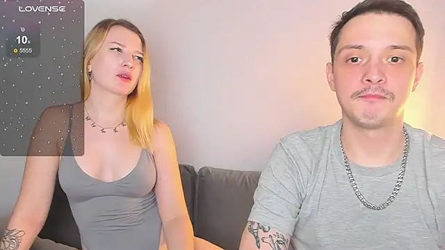 Snapshot of OnePunchGirl chatting on 10/10/25, 03:22 OnePunchGirl online show from 10/10/25, 03:22