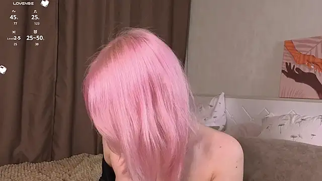 EdlaHewell online show from 01/13/26, 01:11