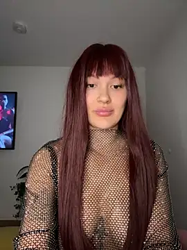 YoungHotMilf97 online show from 10/21/25, 09:37