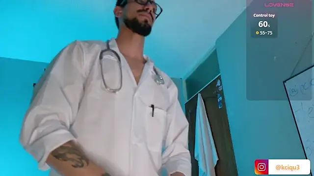 K cique online show from 11/05/25, 01:27