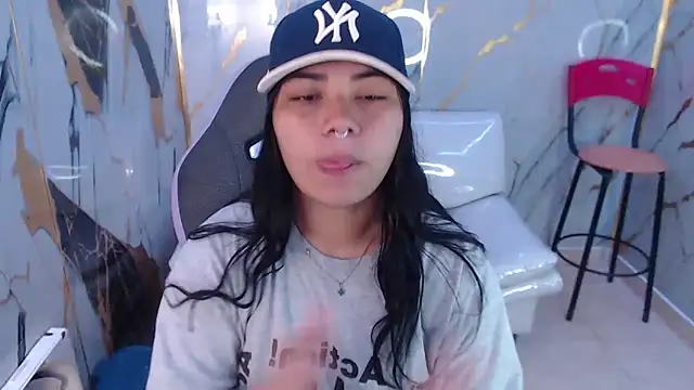 melany rouse18 online show from 09/20/25, 01:12