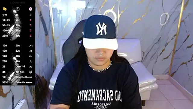 melany rouse18 online show from 03/23/26, 02:37