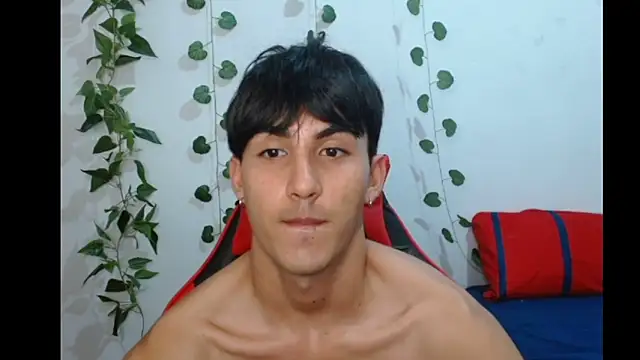 Snapshot of neithanzynxx chatting on 02/28/25, 07:25 neithanzynxx online show from 02/28/25, 07:25