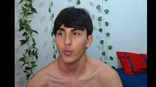 Snapshot of neithanzynxx chatting on 03/02/25, 10:59 neithanzynxx online show from 03/02/25, 10:59