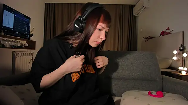 Sindy Juxx online show from 04/02/26, 09:12