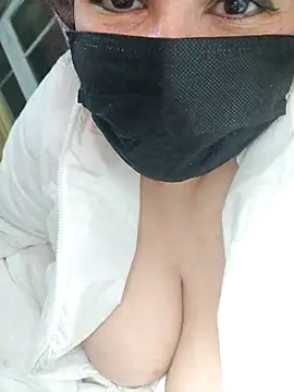 Loly2025 online show from 02/24/25, 01:46