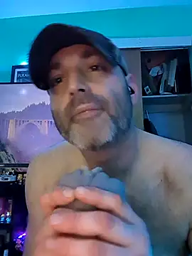 Novabear6996 online show from 04/14/26, 07:58