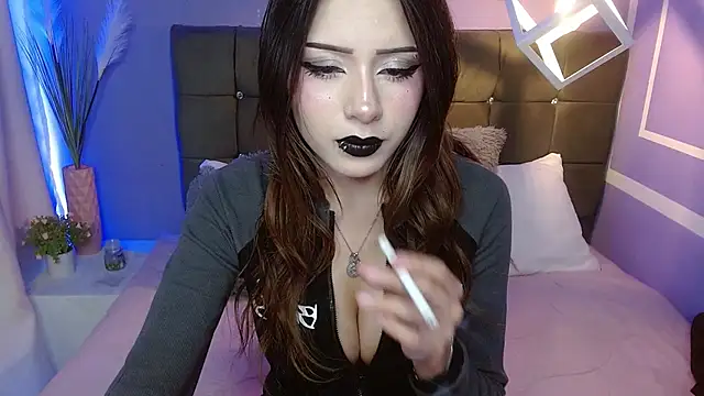 fyreandfox  online show from 01/31/26, 07:45