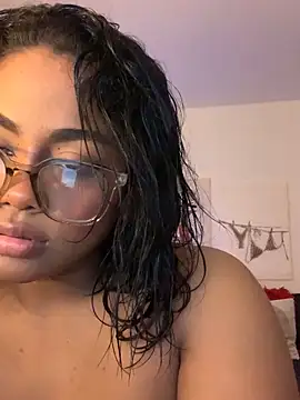 Dahiana Giil online show from 09/24/25, 06:17