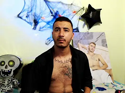 AdamParker  online show from 10/24/25, 03:03