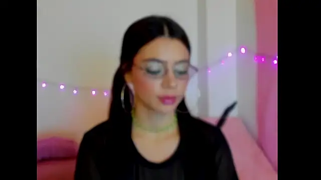 Danna Myst online show from 10/24/25, 11:45