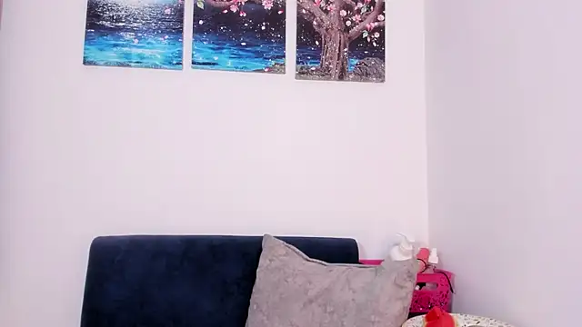 Snapshot of Baby_Asshley chatting on 03/04/25, 06:18 Baby Asshley online show from 03/04/25, 06:18