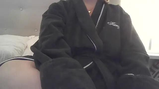 Snapshot of sizha6 chatting on 09/26/25, 08:40 sizha6 online show from 09/26/25, 08:40