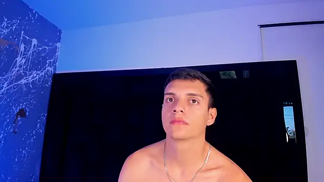 Snapshot of JacobRoberts1 chatting on 09/09/25, 01:43 JacobRoberts1 online show from 09/09/25, 01:43