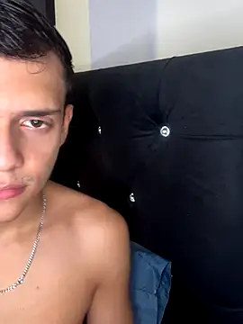 Snapshot of JacobRoberts1 chatting on 09/18/25, 10:23 JacobRoberts1 online show from 09/18/25, 10:23