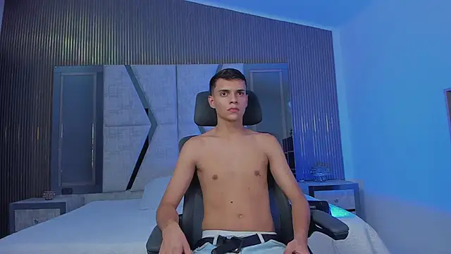 Snapshot of JacobRoberts1 chatting on 10/01/25, 08:26 JacobRoberts1 online show from 10/01/25, 08:26