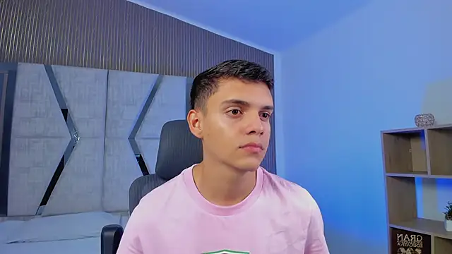 Snapshot of JacobRoberts1 chatting on 10/10/25, 08:08 JacobRoberts1 online show from 10/10/25, 08:08