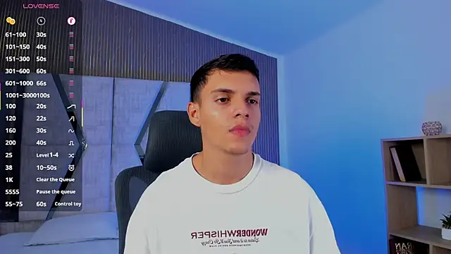 Snapshot of JacobRoberts1 chatting on 10/14/25, 08:20 JacobRoberts1 online show from 10/14/25, 08:20