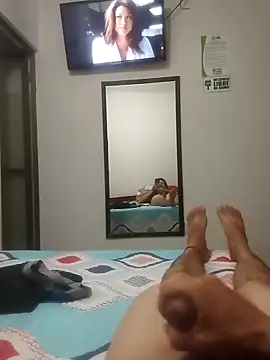 Snapshot of jesusxxx1993 chatting on 09/15/25, 10:43 jesusxxx1993 online show from 09/15/25, 10:43