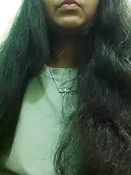 Snapshot of Aaradhna-hoy chatting on 03/04/25, 11:08 Aaradhna-hoy online show from 03/04/25, 11:08