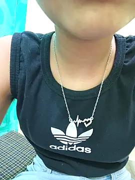 Snapshot of Aaradhna-hoy chatting on 03/12/25, 01:51 Aaradhna-hoy online show from 03/12/25, 01:51