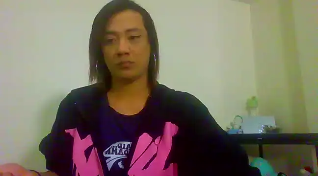 Snapshot of Queenblackx1 chatting on 02/23/25, 12:19 Queenblackx1 online show from 02/23/25, 12:19