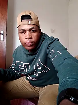 bosszonke123 online show from 04/22/26, 03:02