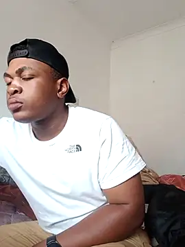 bosszonke123 online show from 04/23/26, 12:51