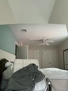 plaintreebull online show from 03/12/26, 06:03