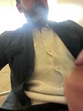 plaintreebull online show from 04/01/26, 07:44