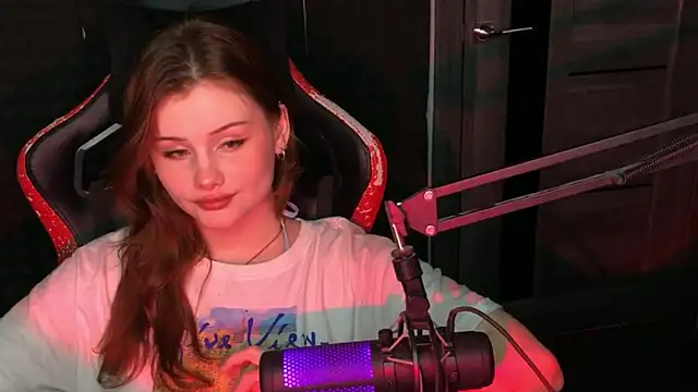 baby Milaaaaaaa online show from 03/05/25, 09:59