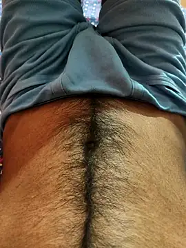 Snapshot of cocktony chatting on 10/21/25, 06:19 cocktony online show from 10/21/25, 06:19