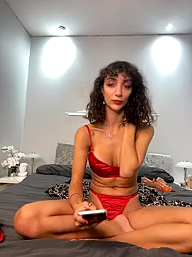 Snapshot of GreekSpiceGeorgia chatting on 09/15/25, 03:06 GreekSpiceGeorgia online show from 09/15/25, 03:06