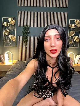 Snapshot of GreekSpiceGeorgia chatting on 10/12/25, 10:42 GreekSpiceGeorgia online show from 10/12/25, 10:42