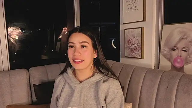 Ivanna West online show from 11/06/25, 09:54