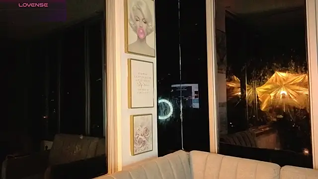 Ivanna West online show from 04/01/26, 10:05