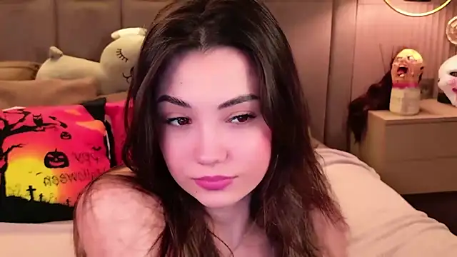 Alice Deleon online show from 10/18/25, 06:37