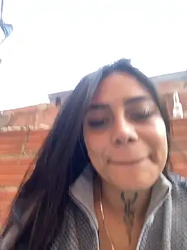 Emily sharlot online show from 09/28/25, 09:09