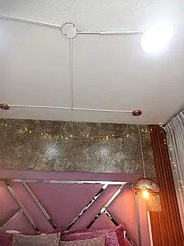 EmmaSulivan online show from 11/27/25, 11:34