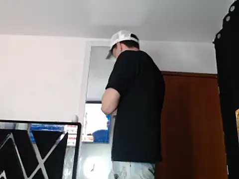 Snapshot of Smith_boy_25 chatting on 03/03/25, 01:31 Smith boy 25 online show from 03/03/25, 01:31